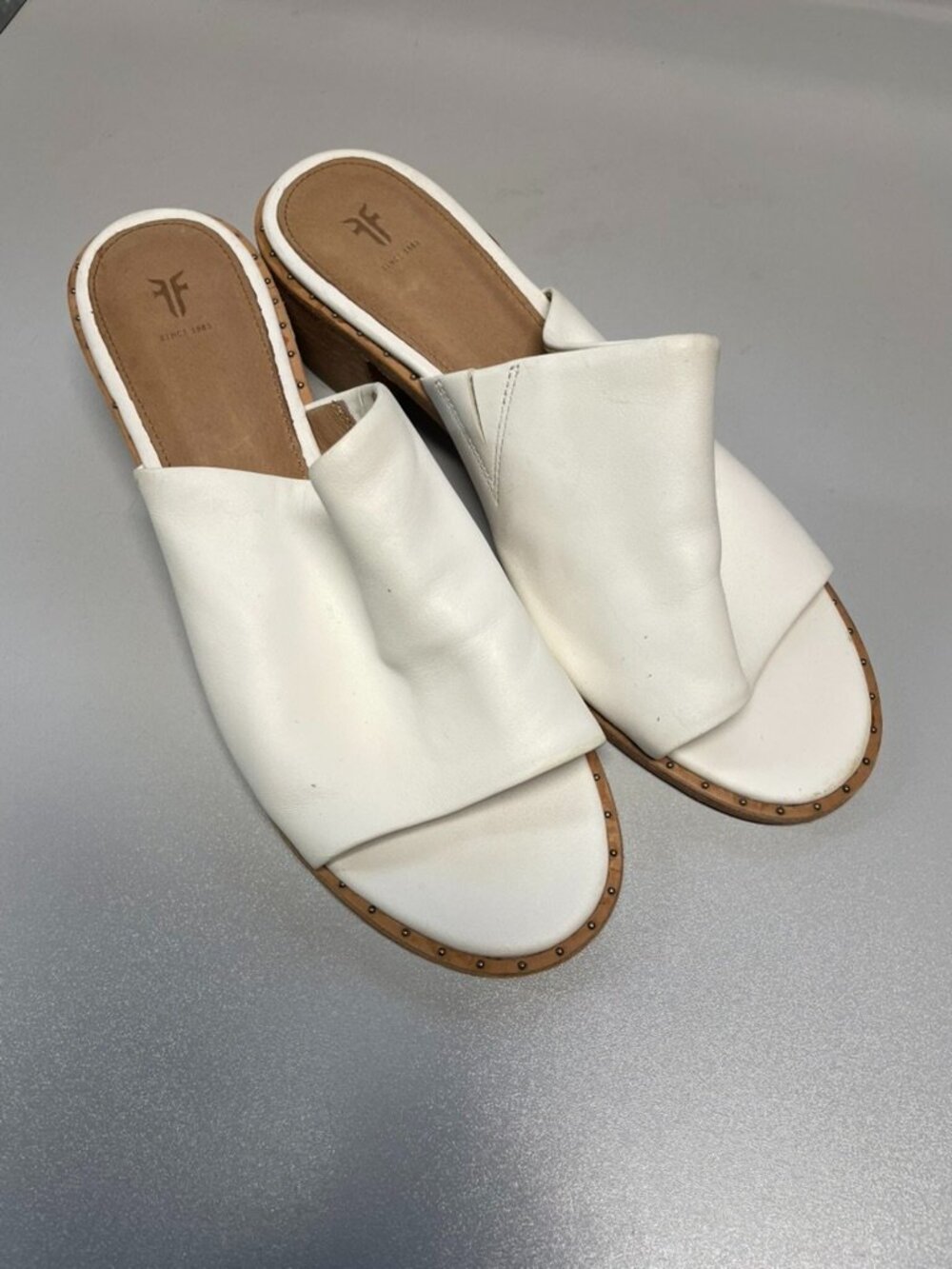 FRYE Women's Cindy Mule Heeled Sandals Size 7.5M